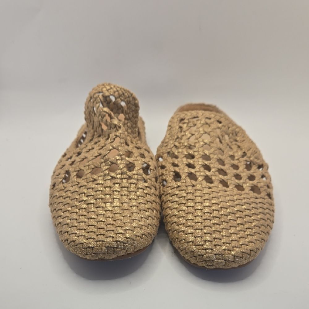 BORN Gold Woven Knit Cameo II Slip-on Mules Sz 8.5 Boho Lagenlook Bohiemian